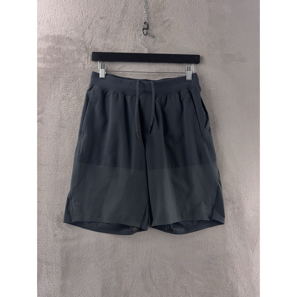 Lululemon Train To‎ Beach Shorts Mens Size Small Gray Performance Training